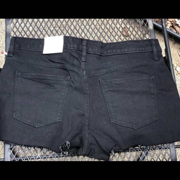 NWT Universal Thread short bundle, size 10 - Picture 4 of 6